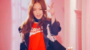 Jennie Kim Inspired Sporty Tshirt