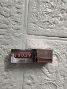 lipstick
