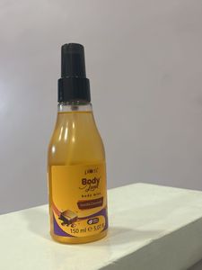 Plum BodyLovin&#39; Vanilla Caramello Mist