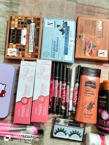 Mixed Makeup Bundle