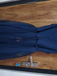 NEW ❤️ WITHOUT TAG..Elegant Navy Blue Gown