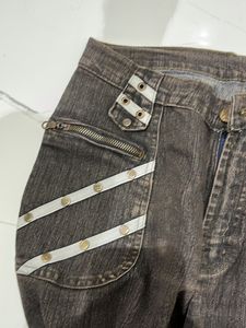 Dark Brown Jeans Retro Style