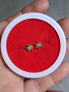 Floral Stud Earrings  22crt gold studs
