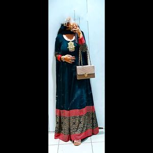 Beautiful Peacock 🦚 green Suit For Women