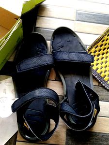 Well Condition Mens Footwear-Decathlon