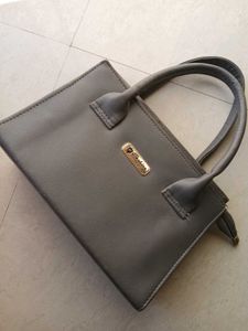 Italy Corner Hand Bag