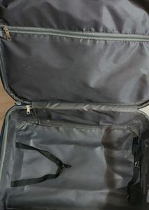 Medium Size Suitcase Trolley Bag