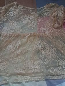 net floral top
