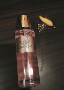Victoria's Secret Velvet Petals
