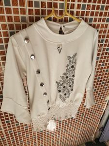 White 🤍 Top For Women
