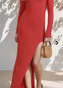One-Shoulder dress
