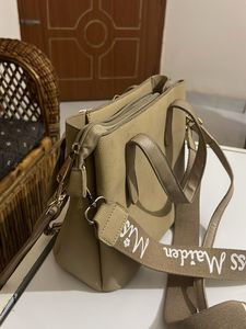 Elegant Handbag