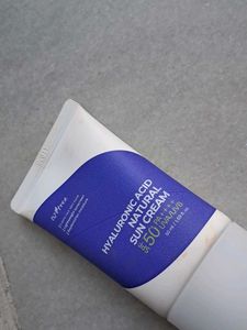 Isntree Hyaluronic Acid Korean Sunscreen