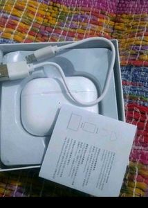 APPLE AIR PODS PRO MASTERCOPY WITH APLE CHARGER