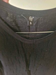 Black Textured Sweater Type T-Shirt