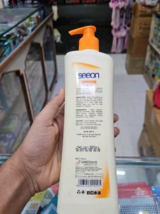 Seeon Honey Almond Lotion