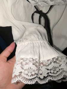 Cottagecore/Coquette Lace-bow Top