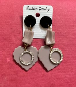 Beautiful Korean Earrings (brand new)
