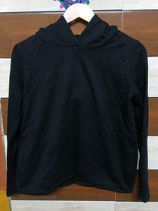 Black Sweatshirt