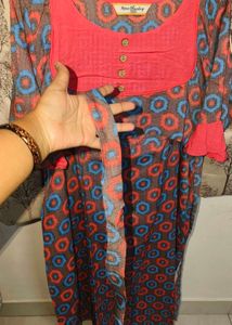 Feeding Ankle length Frock with Tie.