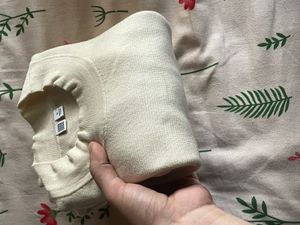 UNIQLO Merino-Blend Long-Sleeve Sweater