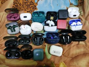 Lot Of Branded Airdopes Airpods