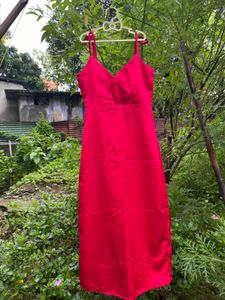 red bodycon