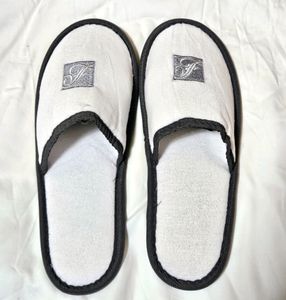 Price Drop Farimont Slipper