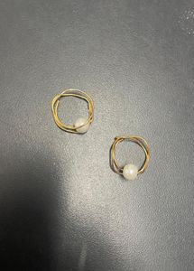 Trendy Gold Pearl Ring