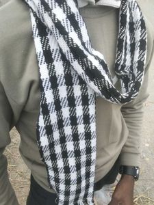 Houndstooth Scarf