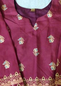 XS Maroon Printed Kurti