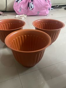 3 IKEA Plastic plant pots