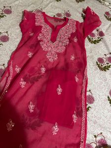 Rose Embroidered Kurta Chikenkari Mirror