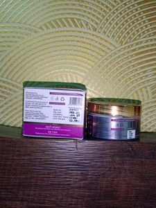 Ayureka Dark Spot Reduction Cream