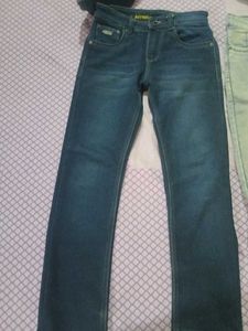 Arrest Jeans