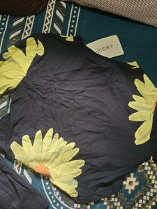 Daisy Print Top