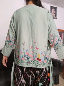 Green Floral Top