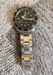 Citizen &amp; Louis Quartz - Collectible Watch - Not Working