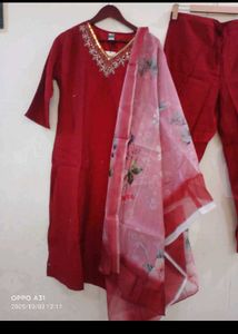 Ethnic Villa partywear  Kurta Set .