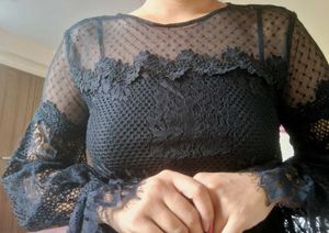 Elegant Black Lace Top🎀🖤🔥🌟
