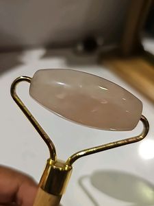 Rose Quartz crystal Face Roller