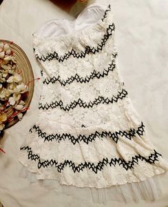 Beautiful ❤️ Forever Unique Black Off W, Dresses