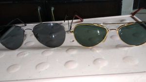 4 Unisex Sunglasses