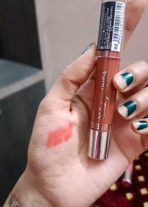 Nude Lipcrayon Lipsticks 💄