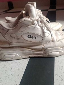 Kardam&amp;Sons Vintage White Sneakers