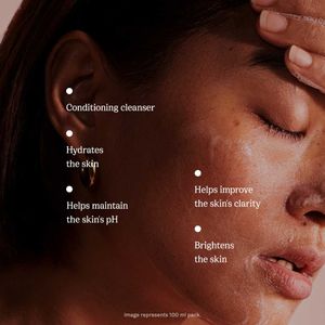 82e Lotus Splash &amp; Sugarcane Soak Cleanser