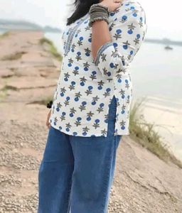 Blue Floral Print Tunic Top