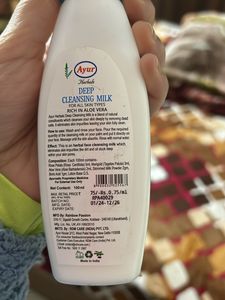 Ayur Cleansing Milk With Aloe Vera- Slightly Used