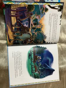 Frozen Books (3pcs)