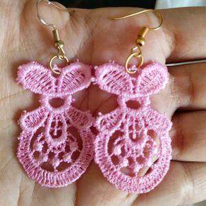 Stunning Pink🩷 Lace Earrings